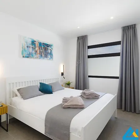 236 - Casa Yasmine By Now Ltd * Playa Blanca