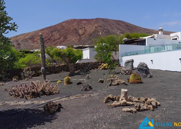 236 - Casa Yasmine By Now Ltd Villa Playa Blanca (Lanzarote)