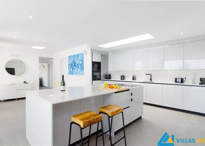 236 - Casa Yasmine By Now Ltd *