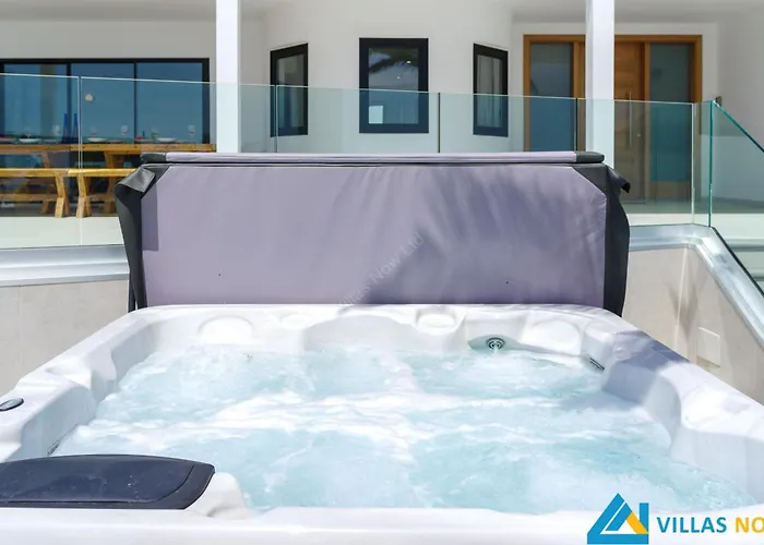 236 - Casa Yasmine By Now Ltd *