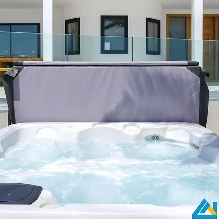 236 - Casa Yasmine By Now Ltd *