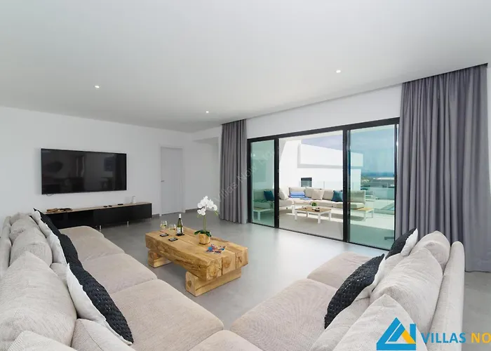 236 - Casa Yasmine By Now Ltd *